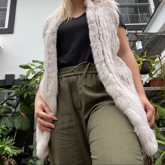Light grey real rabbit fur vest - Picture 2 of 7